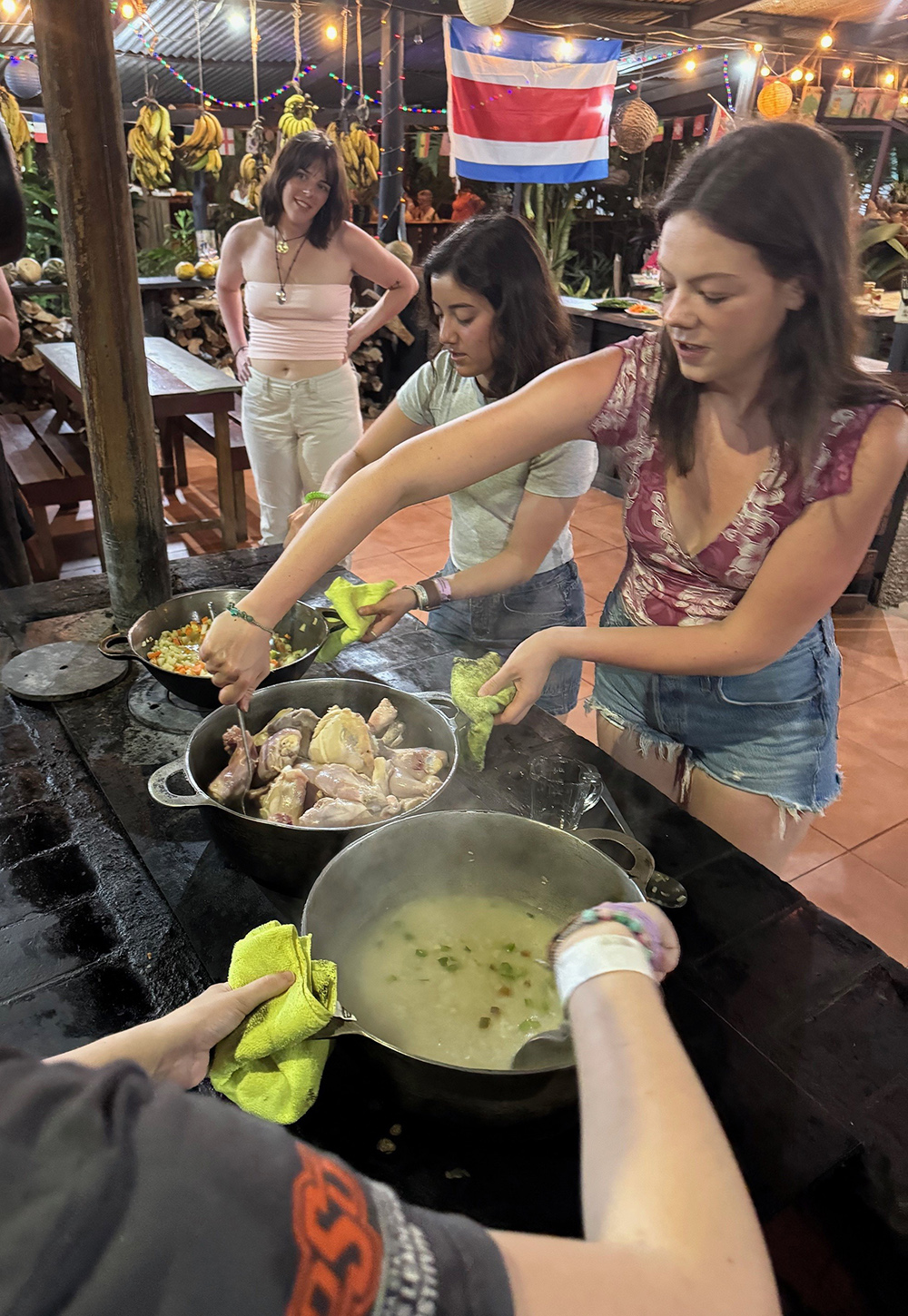 Students cooking in Costa Rica