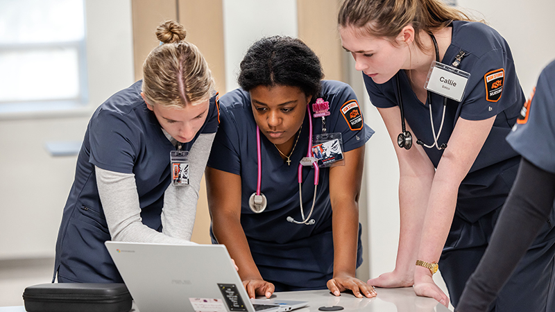 heal-top.jpg OSU nursing students in clinic